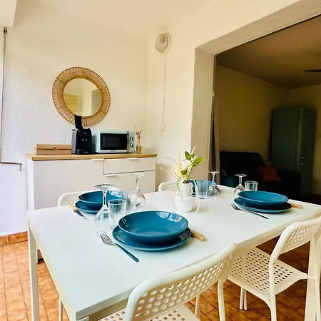 Cosy Avec Jardinet, Piscine Et Tennis *