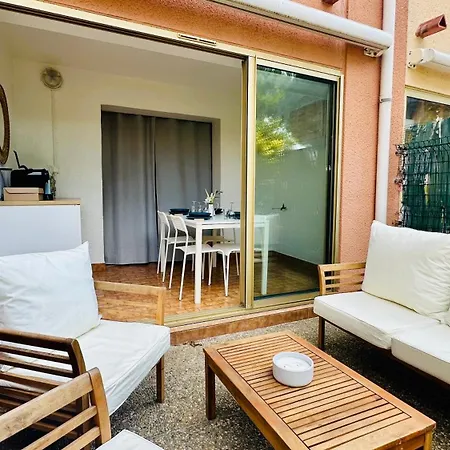 Cosy Avec Jardinet, Piscine Et Tennis Appartement *