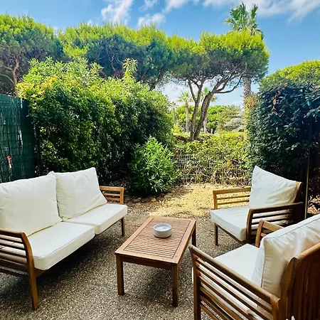 Appartement Cosy Avec Jardinet, Piscine Et Tennis